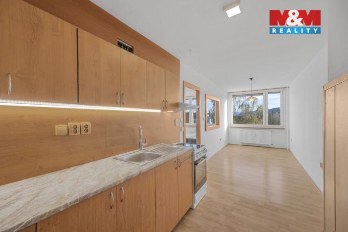 Pronájem bytu 3+1, Hronov, Hostovského, 71 m2