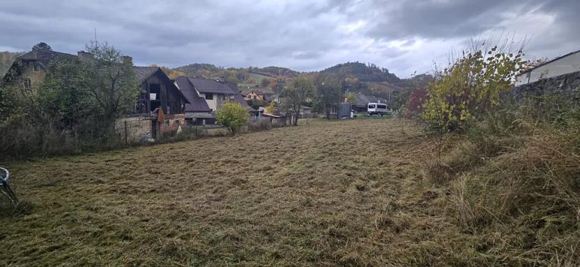 Prodej pozemku pro bydlení, Bratrušov, 671 m2