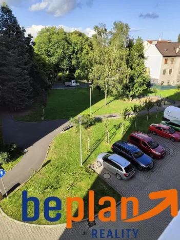Prodej bytu 3+1, Karlovy Vary, Družstevní, 79 m2