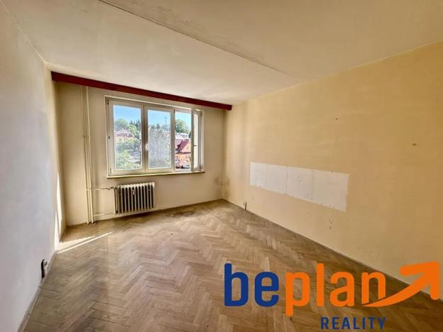 Prodej bytu 3+1, Karlovy Vary, Družstevní, 79 m2