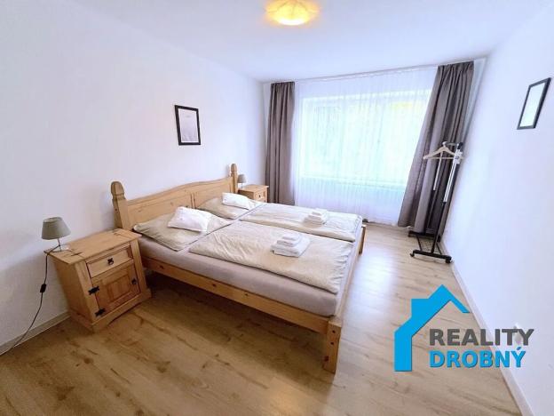 Prodej bytu 2+1, Děčín, Dobrovského, 56 m2