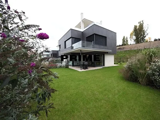 Pronájem rodinného domu, Praha - Řepy, U Lesoparku, 408 m2