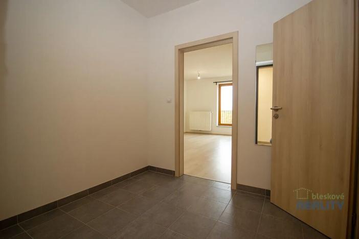 Prodej bytu 2+kk, Čelákovice, Tovární, 48 m2