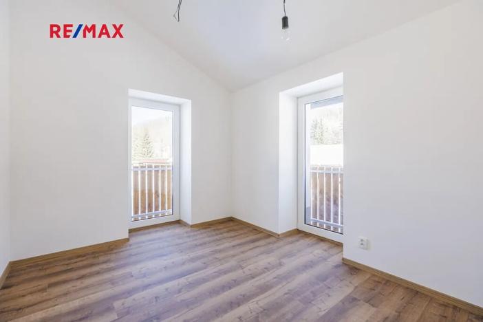 Prodej bytu 3+kk, Svoboda nad Úpou, Nádražní, 65 m2