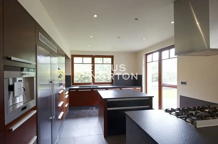 Pronájem rodinného domu, Průhonice, Pod Valem II., 320 m2