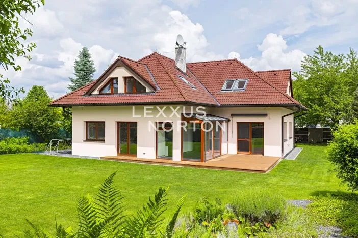 Pronájem rodinného domu, Průhonice, Pod Valem II., 320 m2