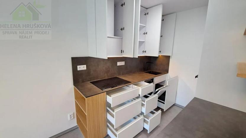 Pronájem bytu 2+kk, Čeladná, 72 m2