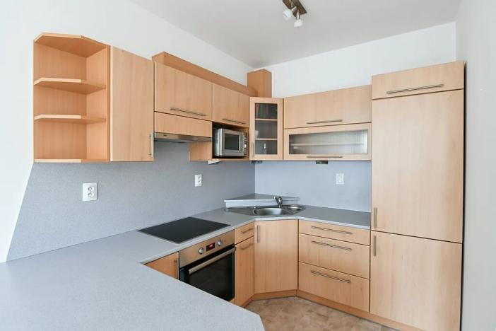 Pronájem bytu 2+kk, Praha - Dolní Měcholupy, Kryšpínova, 48 m2