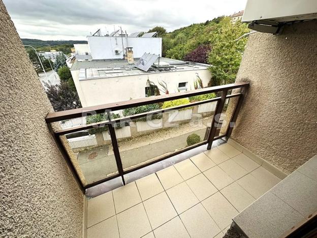 Pronájem bytu 3+1, Praha - Smíchov, Zdíkovská, 81 m2