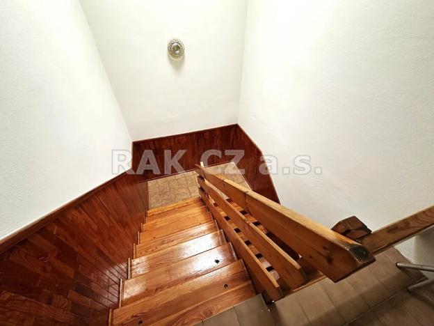 Pronájem bytu 3+1, Praha - Smíchov, Zdíkovská, 81 m2