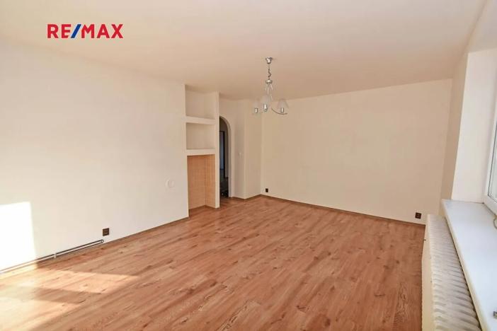 Prodej bytu 3+1, Otvovice, 192 m2