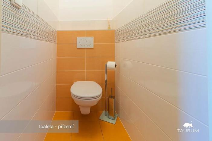 Prodej bytu 3+kk, Jinočany, Mirešická, 68 m2