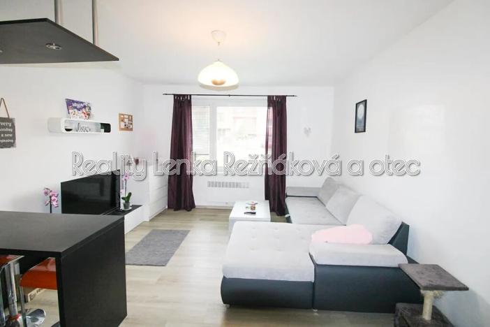 Pronájem bytu 1+kk, Mikulov, Dukelská, 27 m2