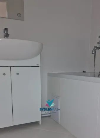 Pronájem bytu 3+kk, Bílina, Aléská, 65 m2