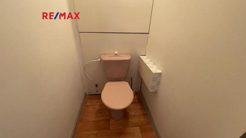 Pronájem bytu 1+kk, Kladno, Vít. Nezvala, 33 m2