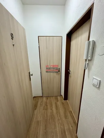 Pronájem bytu 2+kk, Tábor, Čsl. armády, 32 m2