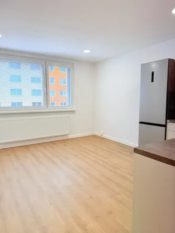 Pronájem bytu 2+kk, Liberec, Vackova, 42 m2