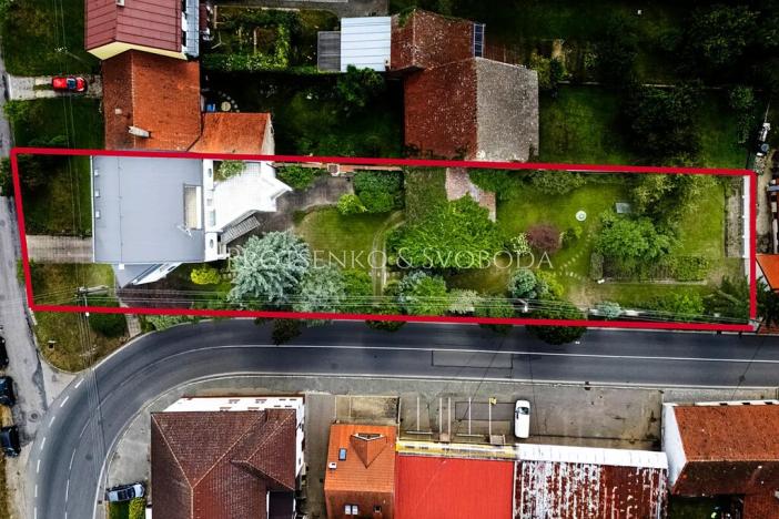 Prodej ubytování, Křižanov, Benešovo náměstí, 530 m2