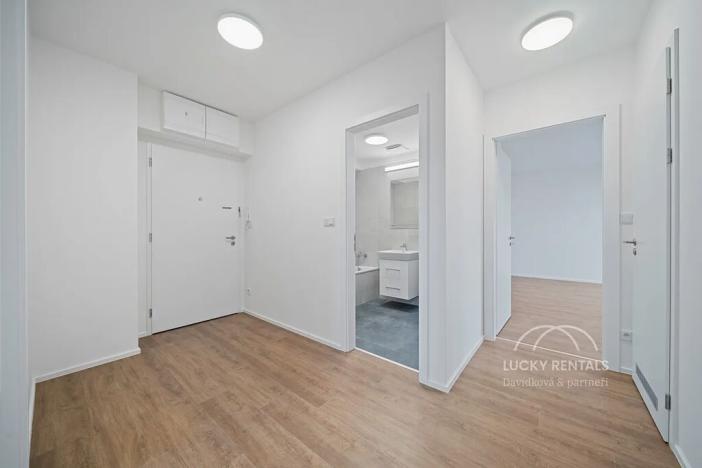 Pronájem bytu 2+kk, Praha - Chodov, Líbalova, 43 m2