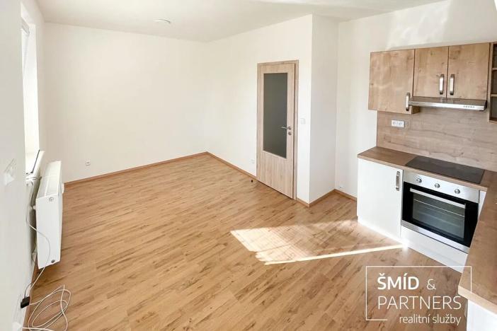 Prodej bytu 2+kk, Velim, Palackého, 47 m2