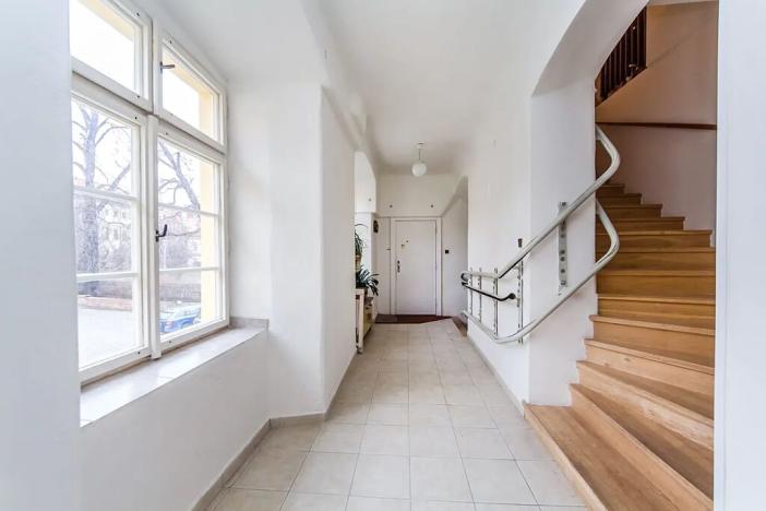 Pronájem bytu 2+1, Praha - Malá Strana, Nosticova, 67 m2