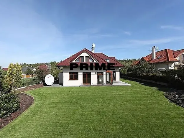 Pronájem rodinného domu, Průhonice, Pod Valem II., 320 m2