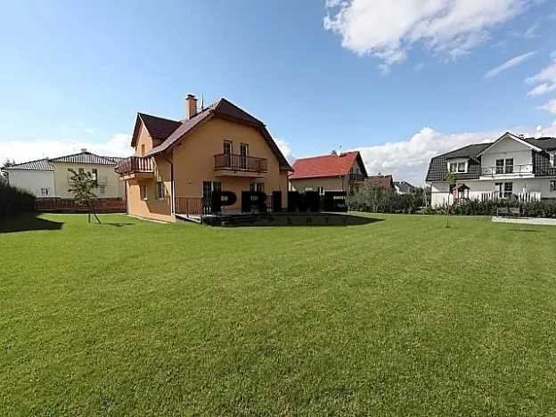 Pronájem rodinného domu, Průhonice, Pod Valem II., 400 m2