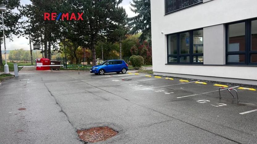 Prodej garážového stání, Rosice, Na Vyhlídce, 13 m2