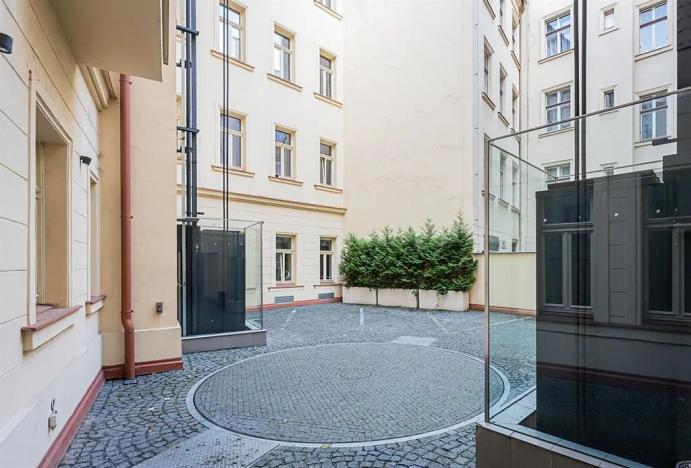 Pronájem bytu 3+kk, Praha - Nové Město, Soukenická, 108 m2