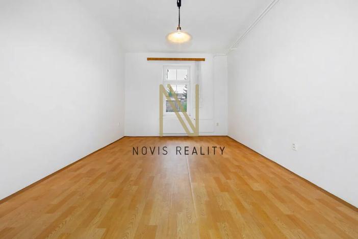 Pronájem bytu 1+1, Plzeň, Palírenská, 35 m2