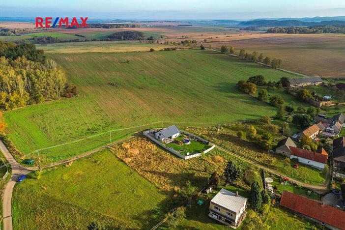 Prodej pozemku pro bydlení, Chomle, 783 m2