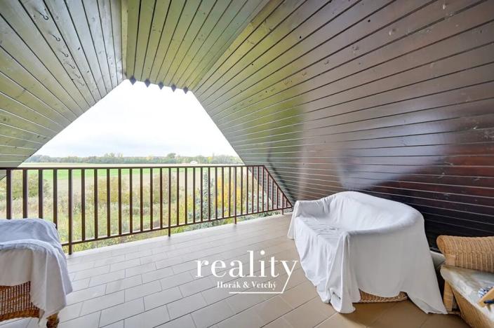 Prodej rodinného domu, Hodonice, U Pošty, 480 m2