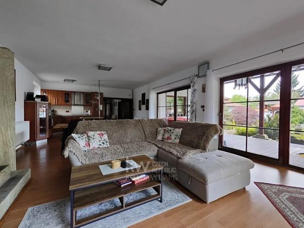 Pronájem rodinného domu, Opolany, 155 m2