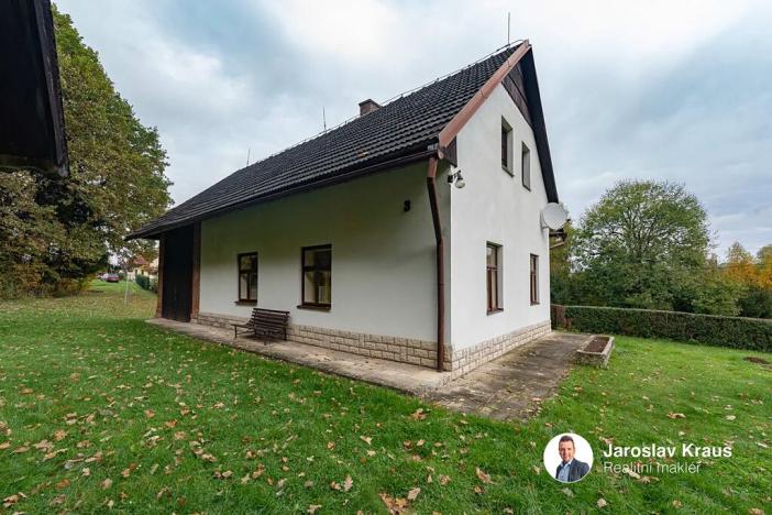 Prodej rodinného domu, Šárovcova Lhota, 128 m2