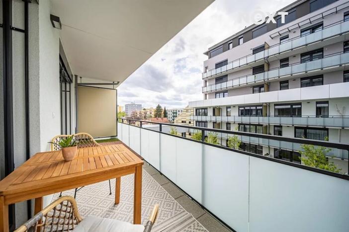 Pronájem bytu 2+kk, České Budějovice, O. Nedbala, 59 m2