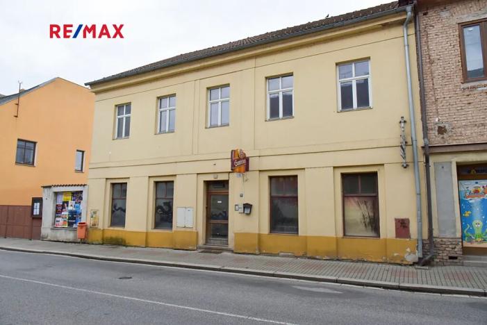 Prodej rodinného domu, Nový Bydžov, Třída Čsl. armády, 368 m2