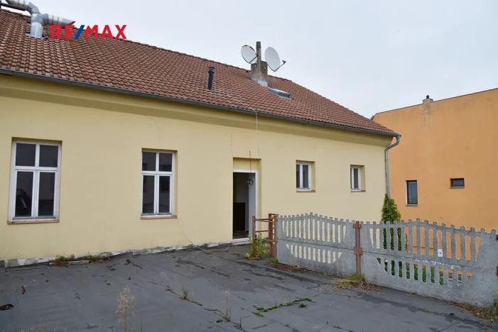 Prodej rodinného domu, Nový Bydžov, Třída Čsl. armády, 368 m2