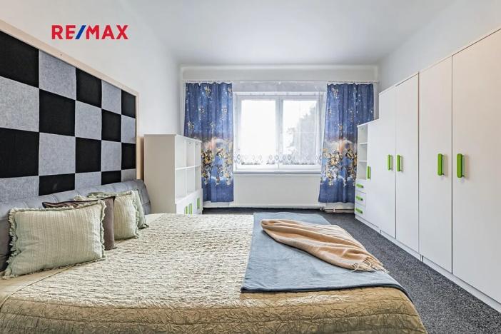 Prodej činžovního domu, České Velenice, Komenského, 247 m2