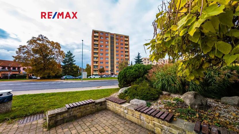 Prodej bytu 3+1, Praha - Modřany, U zastávky, 57 m2