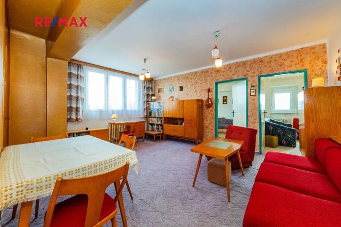 Prodej bytu 3+1, Praha - Modřany, U zastávky, 57 m2