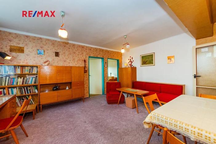 Prodej bytu 3+1, Praha - Modřany, U zastávky, 57 m2