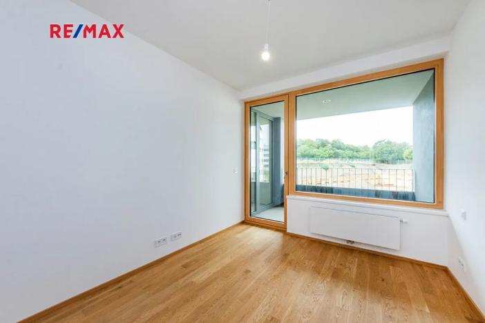 Prodej bytu 2+kk, Praha - Radlice, U Komína, 53 m2