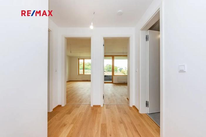 Prodej bytu 2+kk, Praha - Radlice, U Komína, 53 m2