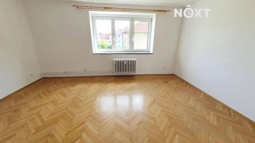 Pronájem bytu 2+1, České Budějovice, Neplachova, 57 m2