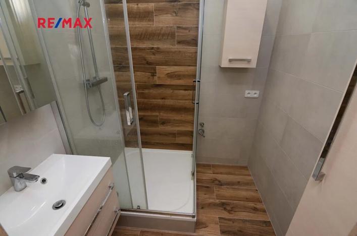 Prodej bytu 3+1, Praha - Modřany, Daškova, 79 m2