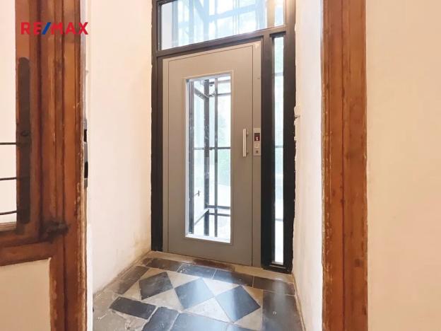 Prodej atypického bytu, Praha - Smíchov, Dienzenhoferovy sady, 119 m2