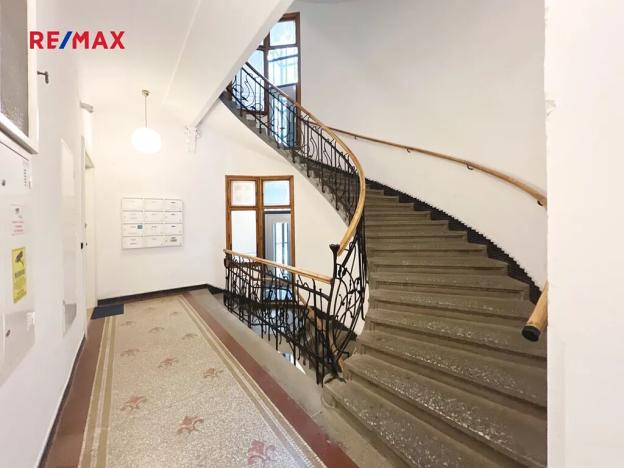 Prodej atypického bytu, Praha - Smíchov, Dienzenhoferovy sady, 119 m2