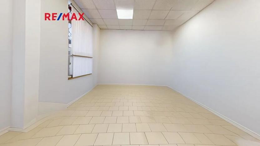Prodej kanceláře, Svitavy, 800 m2