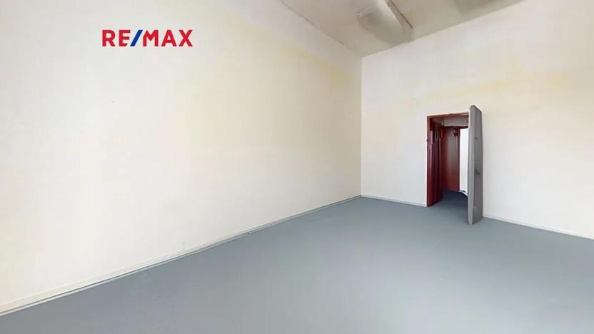 Prodej kanceláře, Svitavy, 800 m2