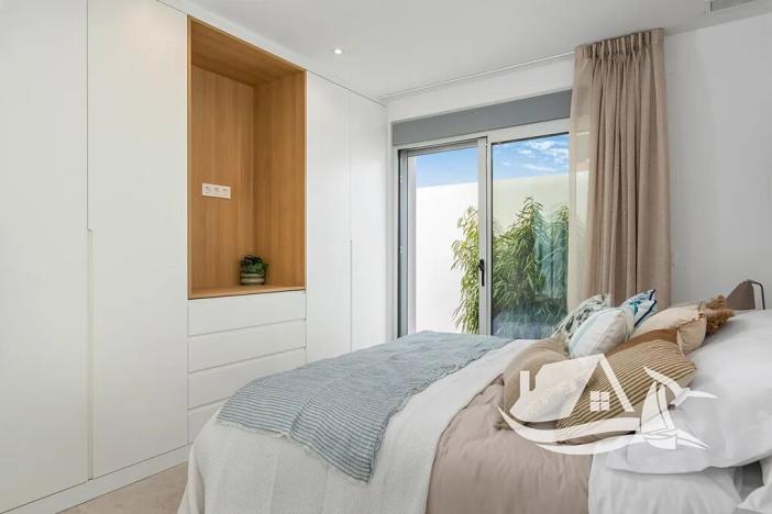Prodej vily, Los Alcázares, Španělsko, 100 m2